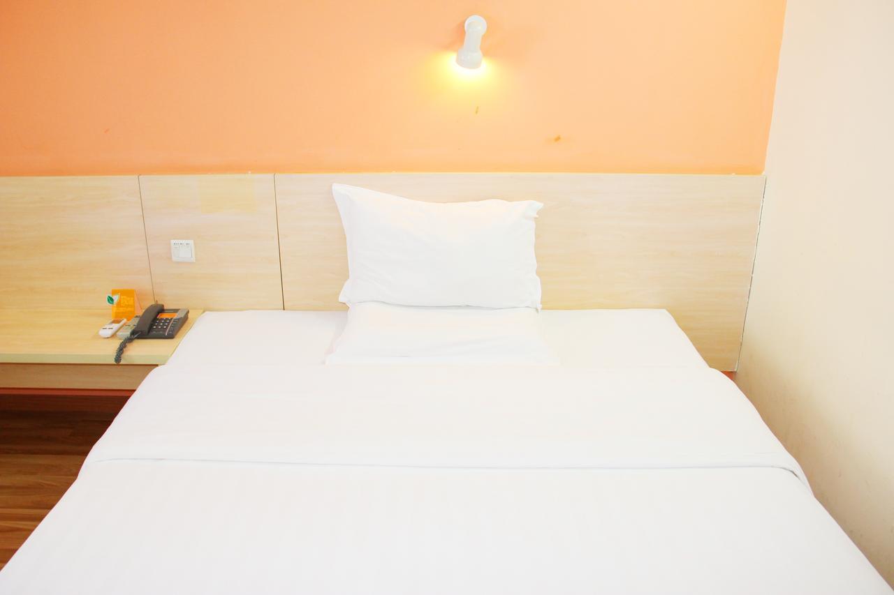 7Days Inn Shanghai Pudong New International Expo Centre 외부 사진